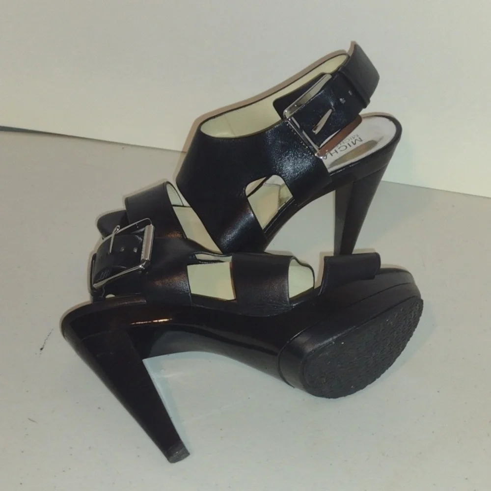 Michael Michael Kors Black Chunky Stiletto High Heels size 6 leather